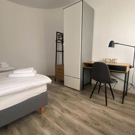 Apartamenty Zatorze 레스노 외부 사진