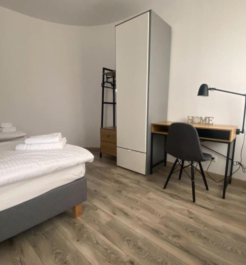 Apartamenty Zatorze 레스노 외부 사진