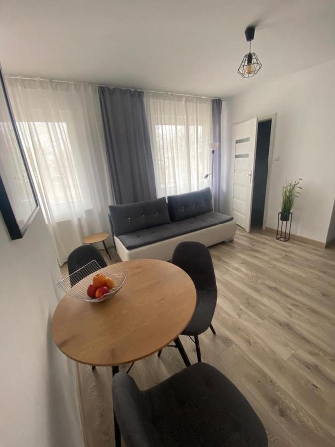 Apartamenty Zatorze 레스노 외부 사진