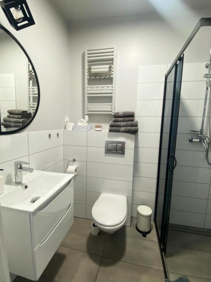 Apartamenty Zatorze 레스노 외부 사진